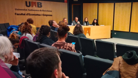 Presentació del Postgrau d'Economia Social i Solidaria a la Sala de Graus de la Facultat d'Economia